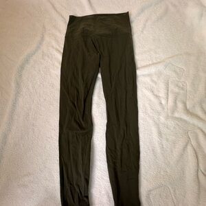 Lululemon green align leggings!!
